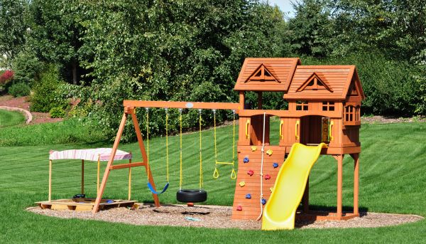 Playset Removal in Hattiesburg